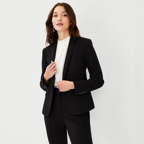 Ann Taylor Black One Button Blazer Pinstripe Lined Suit Jacket The Newbury - Picture 1 of 7